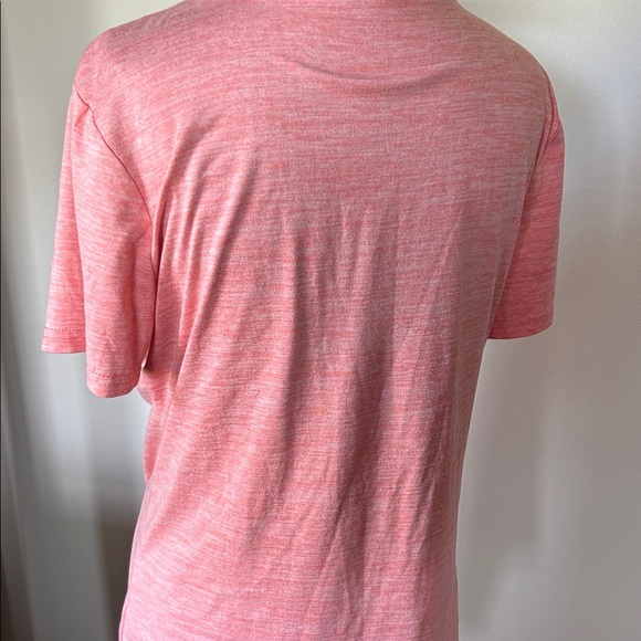 Activ8 Soft Pink V-Neck Women's Tee - Picture 3 of 4